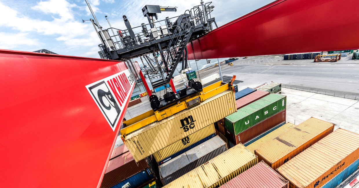 Performance-based contracts: The next step for the container handling industry
